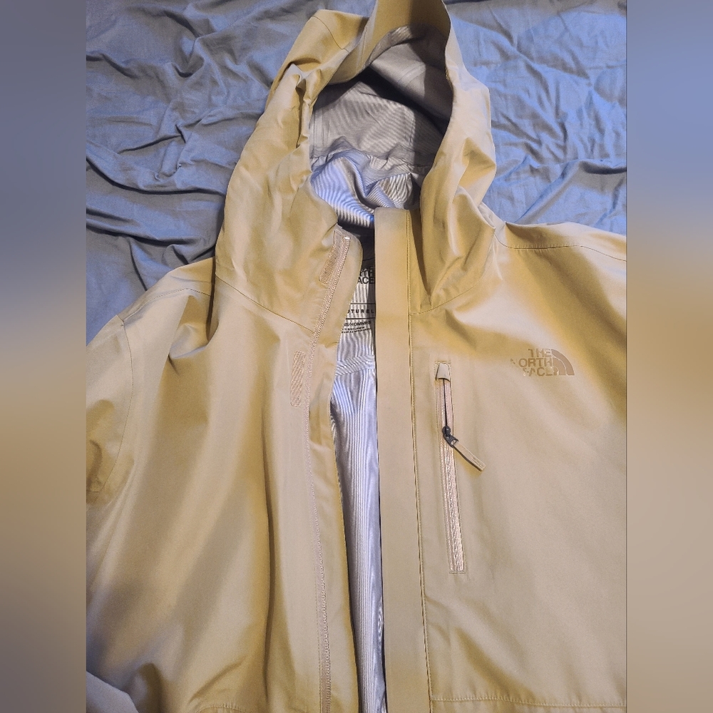 Waterproof/Windproof jacket